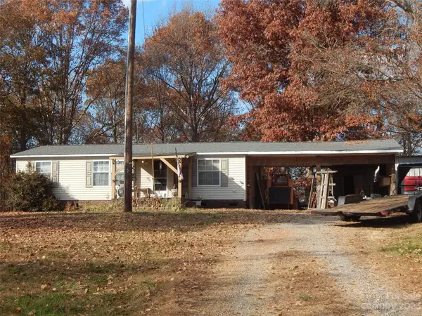 Hiddenite, NC 28636,1643 Hill River RD