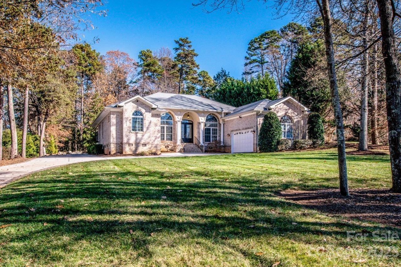 Mooresville, NC 28117,107 Red Brook LN