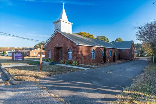 Kings Mountain, NC 28086,610 E Gold ST