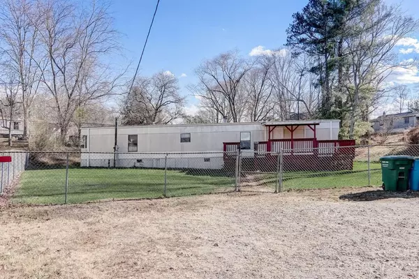 132 Vinewood CIR, Asheville, NC 28806