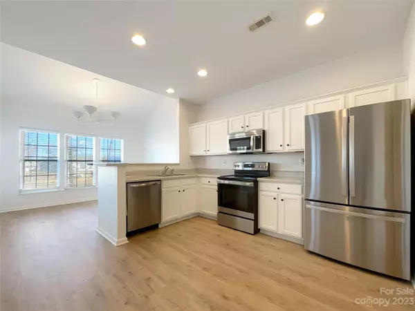 Harrisburg, NC 28075,4042 Carl Parmer DR
