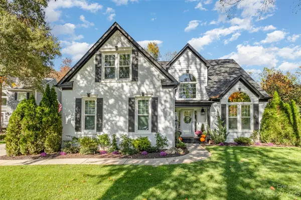 17204 Vintage Oak CT, Cornelius, NC 28031