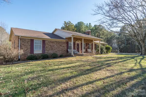 Lincolnton, NC 28092,472 Abby Park LN