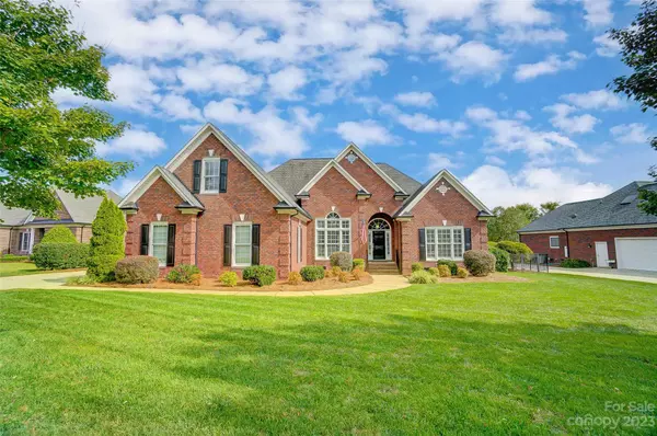 Harrisburg, NC 28075,7070 Bovine LN