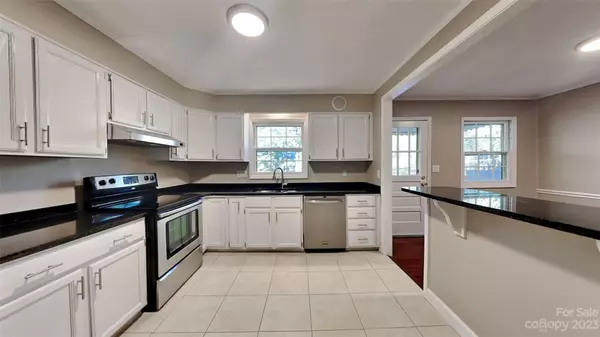 Gastonia, NC 28054,623 S New Hope RD #5