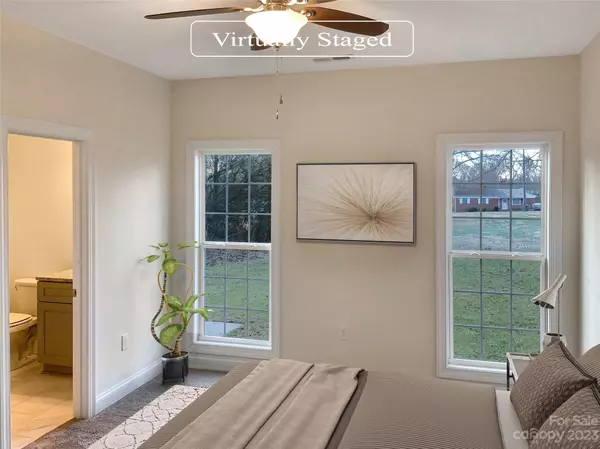 Kannapolis, NC 28083,914 Indiana ST