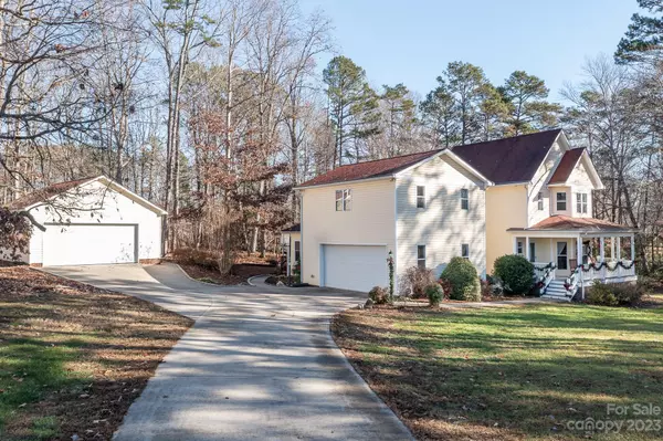 1850 Dogwood Flower LN,  Lincolnton,  NC 28092