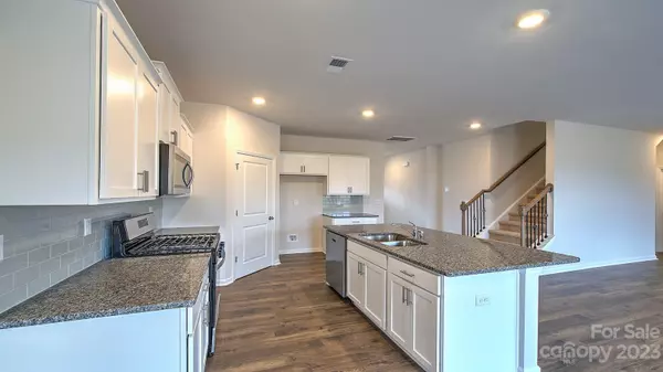 Mars Hill, NC 28754,342 Ridgeview LN