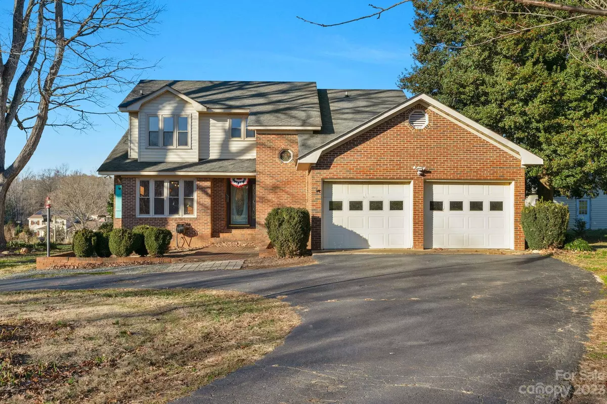 Monroe, NC 28112,3708 Parkwood School RD