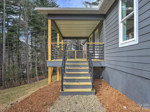Fairview, NC 28730,15 Edmond Woods PL
