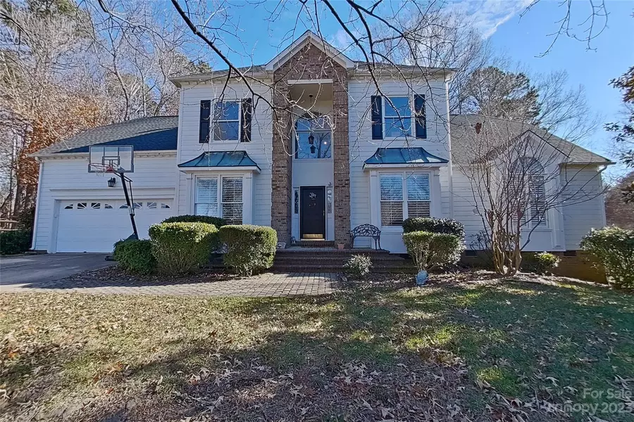 5027 Old Fox TRL, Charlotte, NC 28269