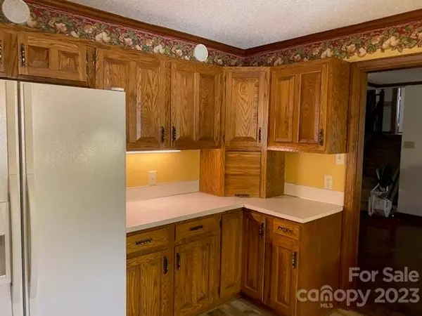 Statesville, NC 28677,179 Dagenhart Farm RD