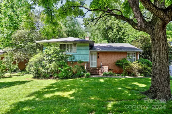 5057 Murrayhill RD, Charlotte, NC 28210