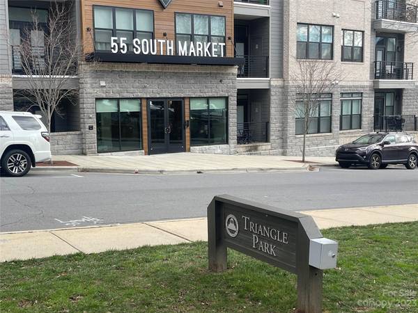 55 S Market ST #408, Asheville, NC 28801