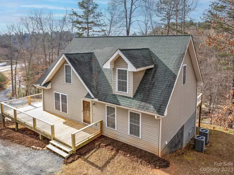 38 Sam Fox RD, Mars Hill, NC 28754