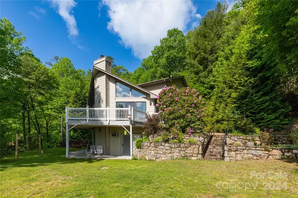 80 Pine Top LN,  Waynesville,  NC 28785