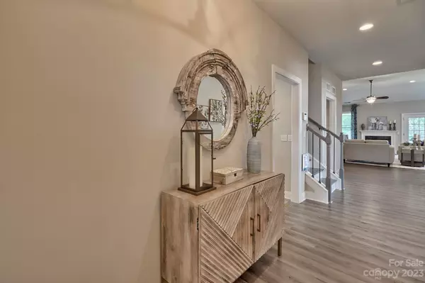 Terrell, NC 28682,3738 Berry DR