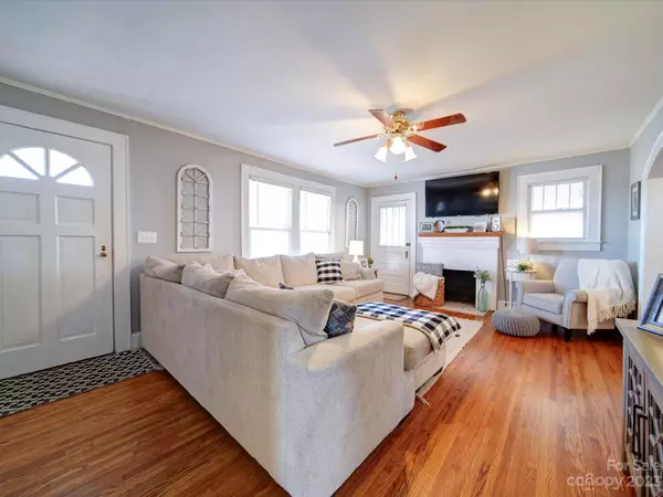 Mount Pleasant, NC 28124,379 N Main ST