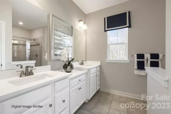 Stallings, NC 28104,3027 Matthews Indian Trail RD #1001E