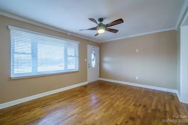 Iron Station, NC 28080,2985 Long CIR