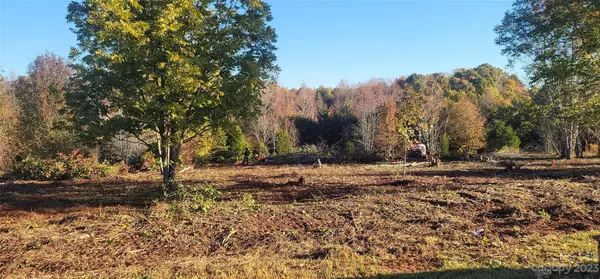 Lincolnton, NC 28092,3 Barbary PL