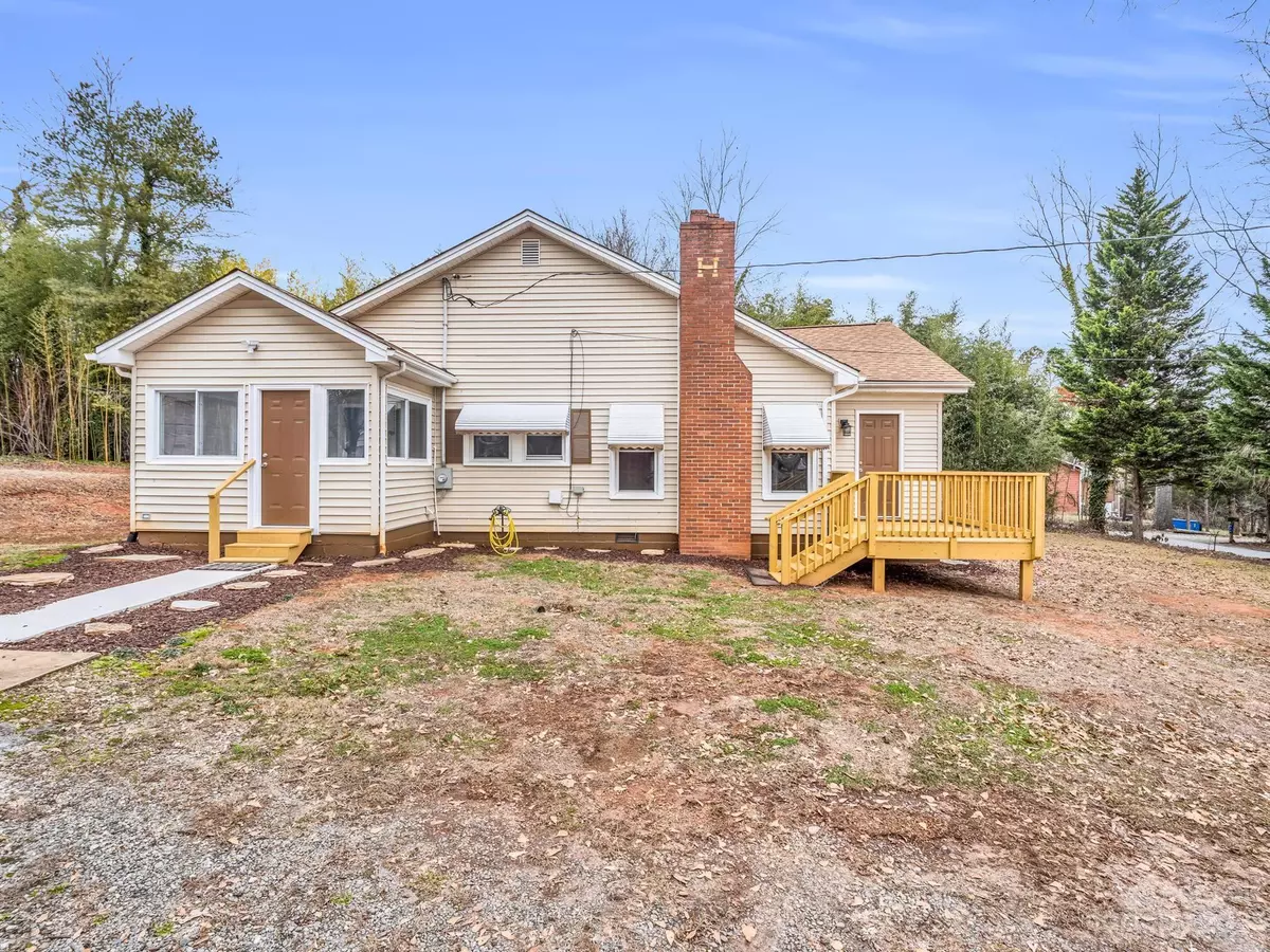 Rutherfordton, NC 28139,421 & 0 Collett ST