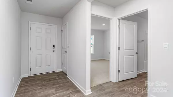 Lexington, NC 27295,129 ALAMOS AVE