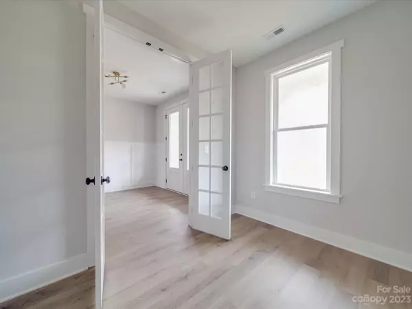 Mount Pleasant, NC 28124,8819 Crestwood DR