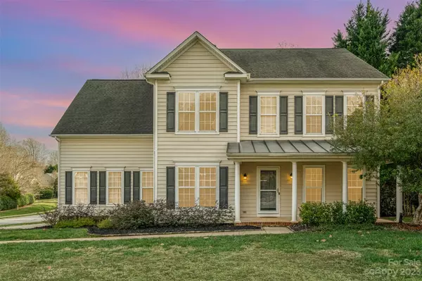 765 Knightswood RD, Fort Mill, SC 29708