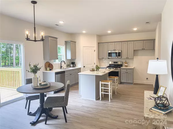 Harrisburg, NC 28075,252 Hudson DR