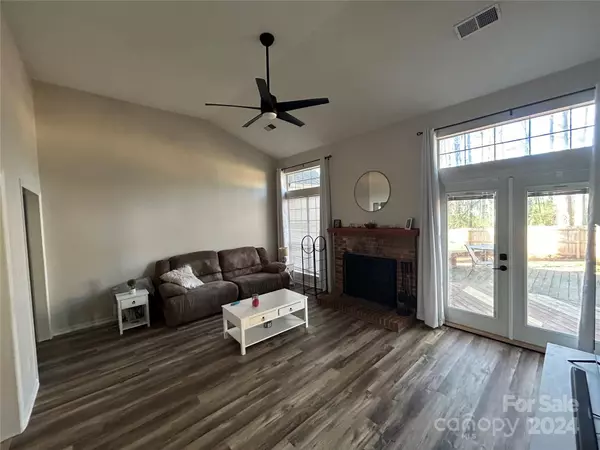 Huntersville, NC 28078,201 Remally LN