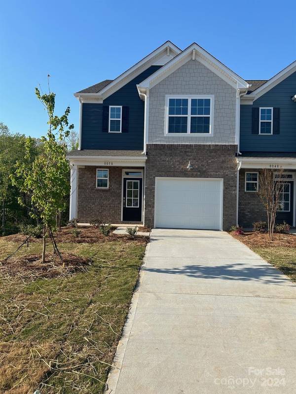 8050 Scarlet Maple LN #2039, Tega Cay, SC 29708