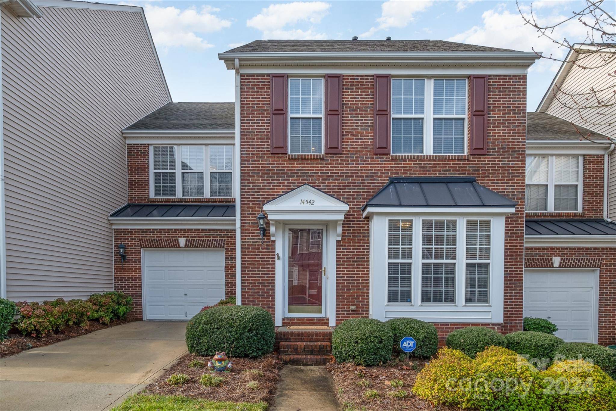 14542 Greenpoint LN, Huntersville, NC 28078