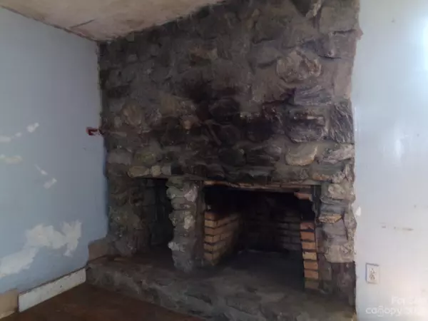 Bostic, NC 28018,921 Bostic Sunshine HWY