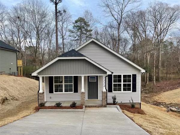 Albemarle, NC 28001,1324 Hill ST