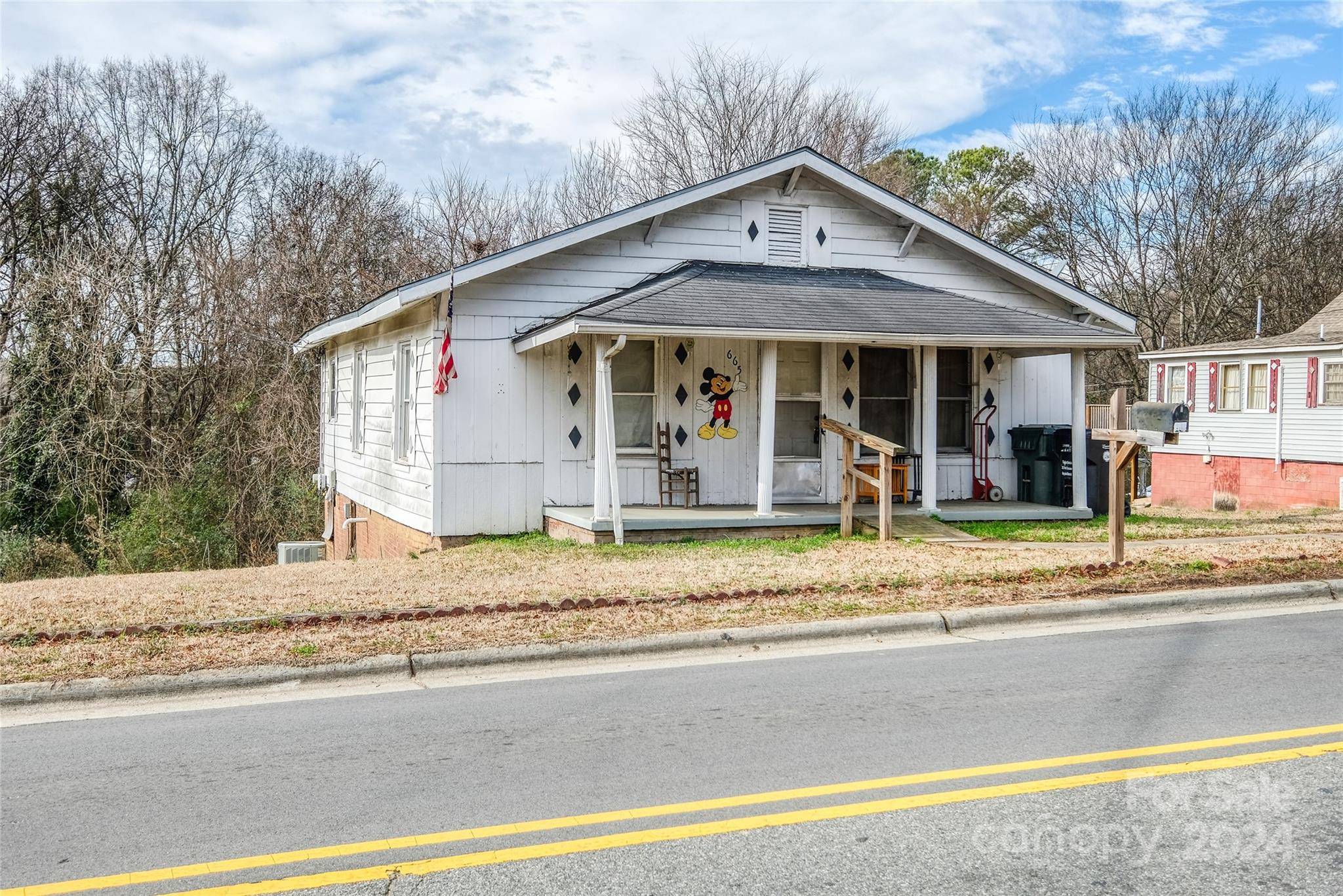 665 Central DR NW, Concord, NC 28027
