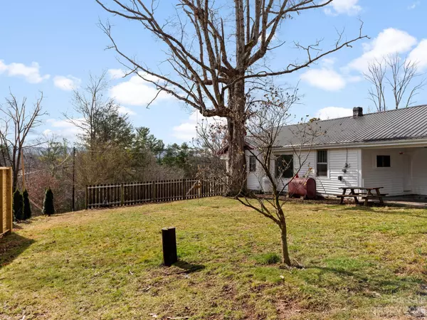 Weaverville, NC 28787,11 Wildwood Park Knoll