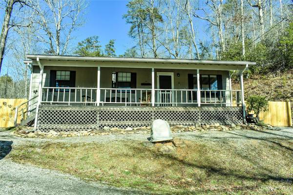 472 Whittier Heights RD,  Whittier,  NC 28789