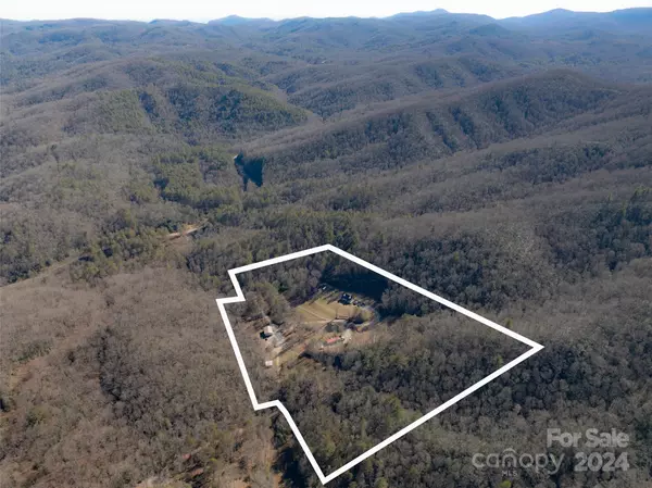 315 Garren Creek RD, Brevard, NC 28712
