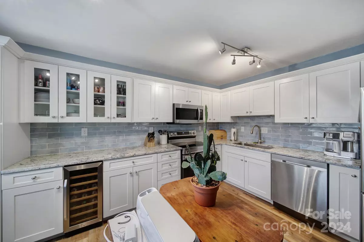 Rock Hill, SC 29732,1619 Hunters TRL