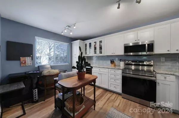 Rock Hill, SC 29732,1619 Hunters TRL