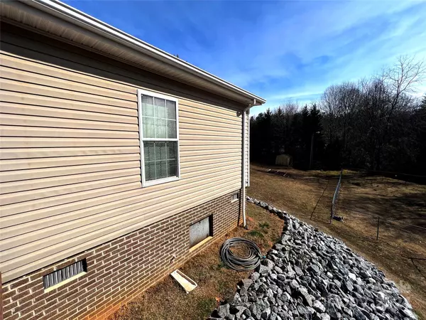 Lenoir, NC 28645,2415 Stones Throw CT