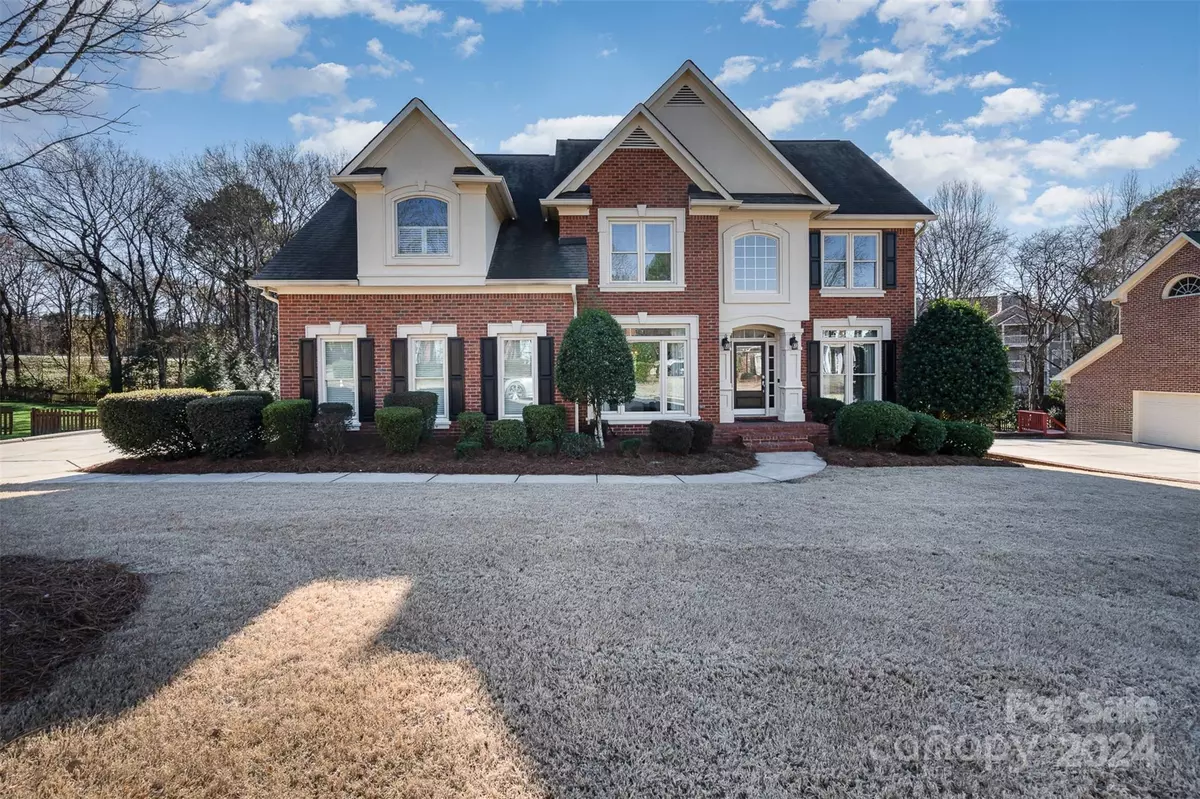 Charlotte, NC 28226,8922 Abrell Walk CT