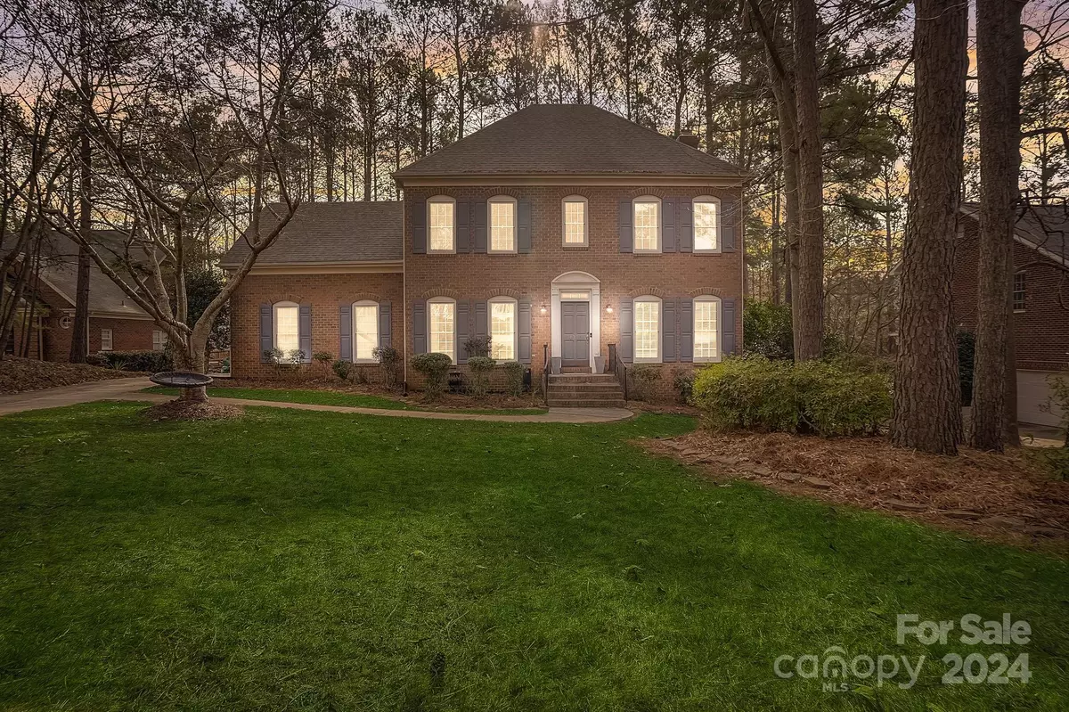 Charlotte, NC 28216,4310 Mountain Cove DR