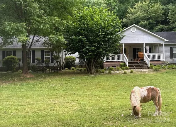 136 Garden Gate DR, Rutherfordton, NC 28139
