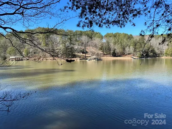 Connelly Springs, NC 28612,2205 Anchor LN #114