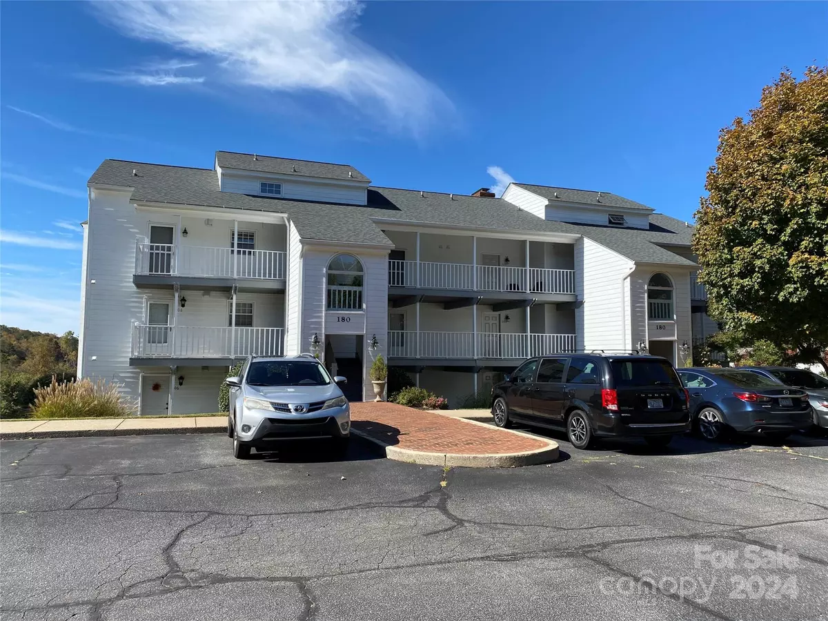 Rutherfordton, NC 28139,180 Kings Grant DR #301,302,303