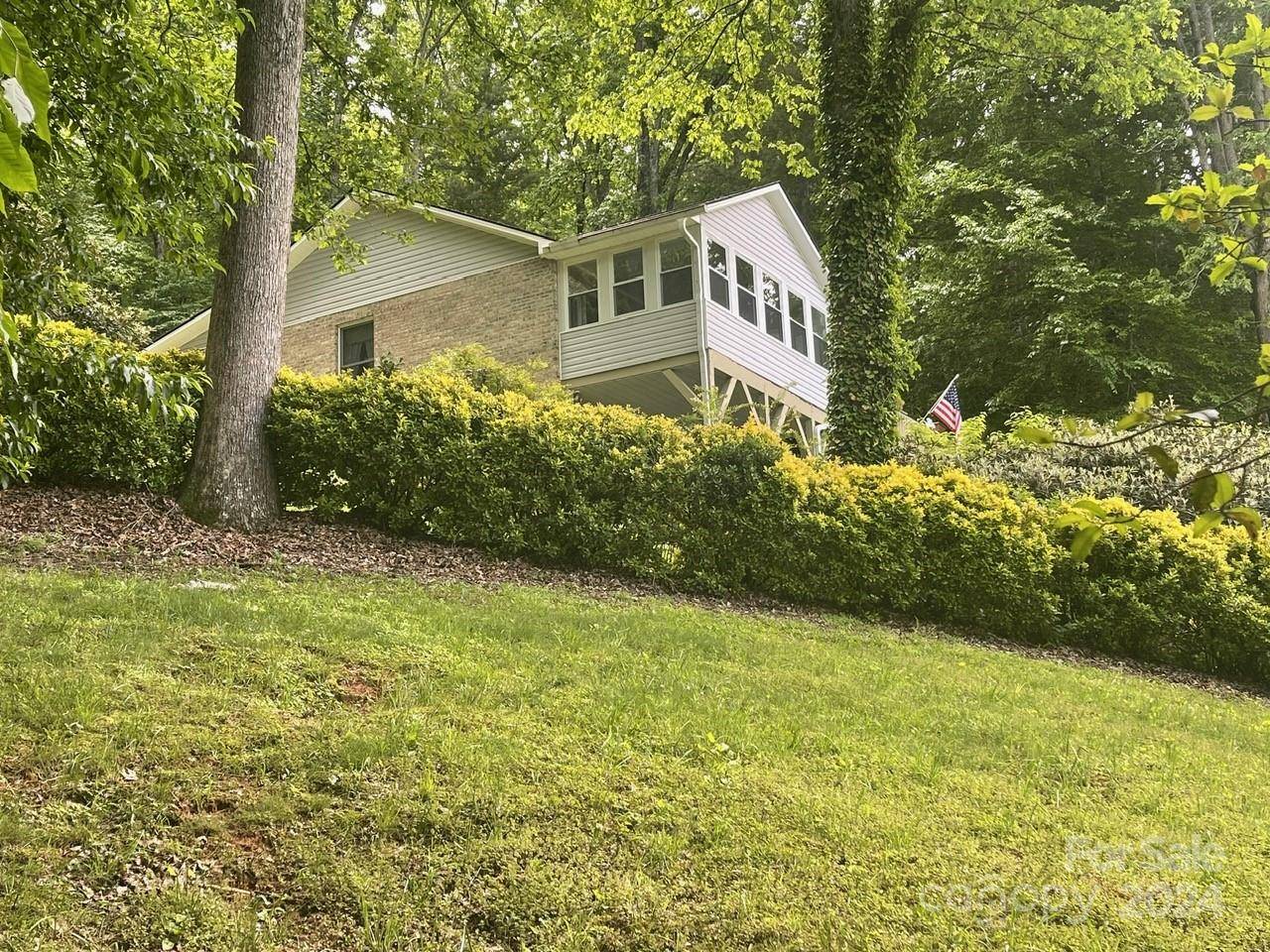 Pisgah Forest, NC 28768,2104 Wilson RD