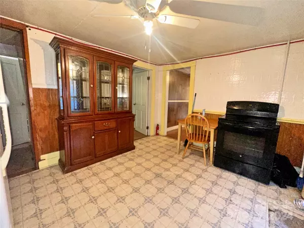 Canton, NC 28716,162 Raby ST