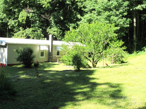 Sylva, NC 28779,664 Woodfin RD